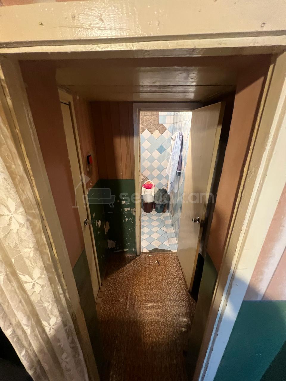 3 Սենյականոց Բնակարան, 80քմ, 8/9 հարկ, Նորմալ Վիճակում