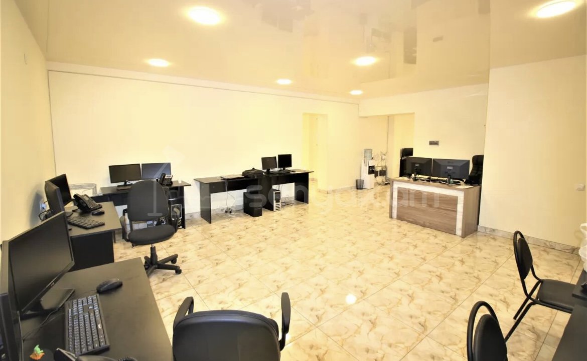 Օֆիսային Տարածք, 170քմ, Կապիտալ Վերանորոգված