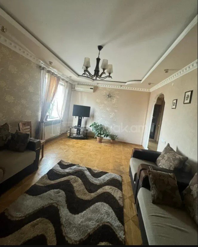 3 Սենյականոց Բնակարան, 73քմ, 6/9 հարկ, Կապիտալ Վերանորոգված, Կահավորված