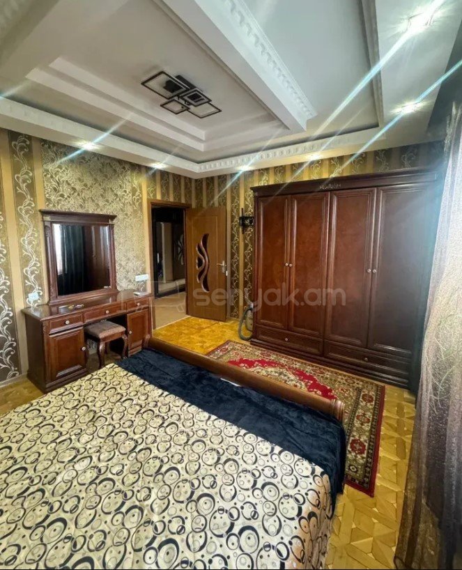 3 Սենյականոց Բնակարան, 73քմ, 6/9 հարկ, Կապիտալ Վերանորոգված, Կահավորված