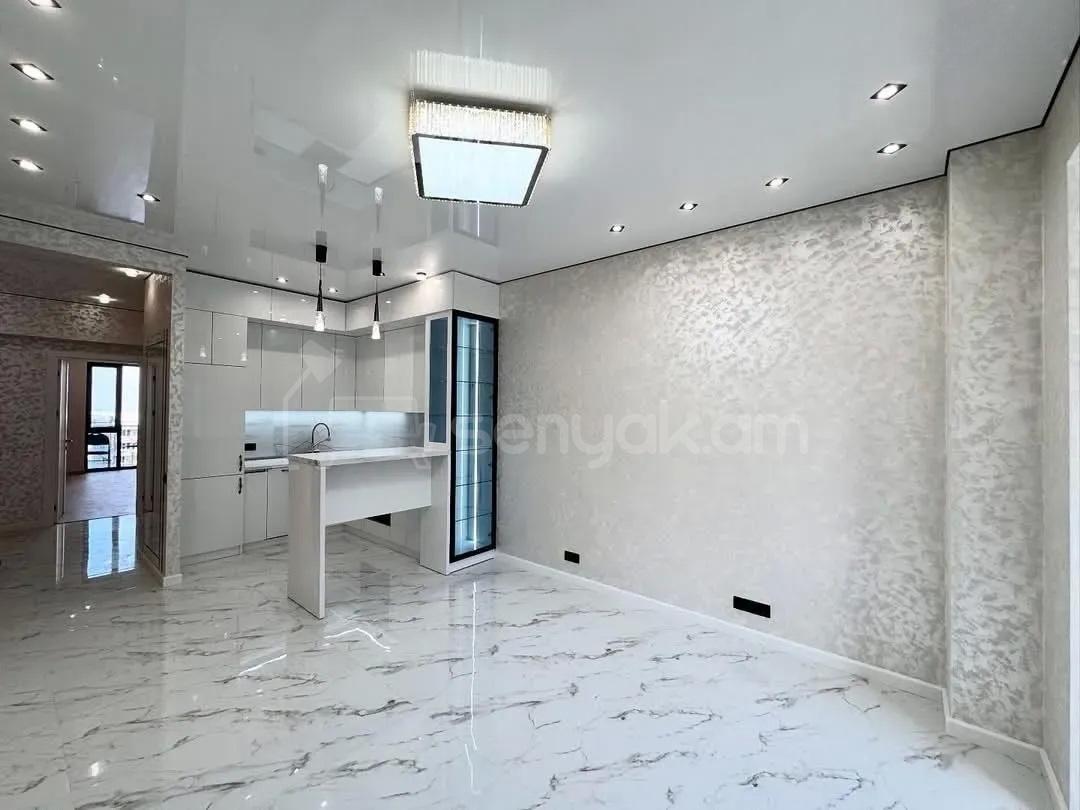 3 Սենյականոց Բնակարան Նորակառույցում, 76քմ, 5/15 հարկ, Դիզայներական Վերանորոգված
