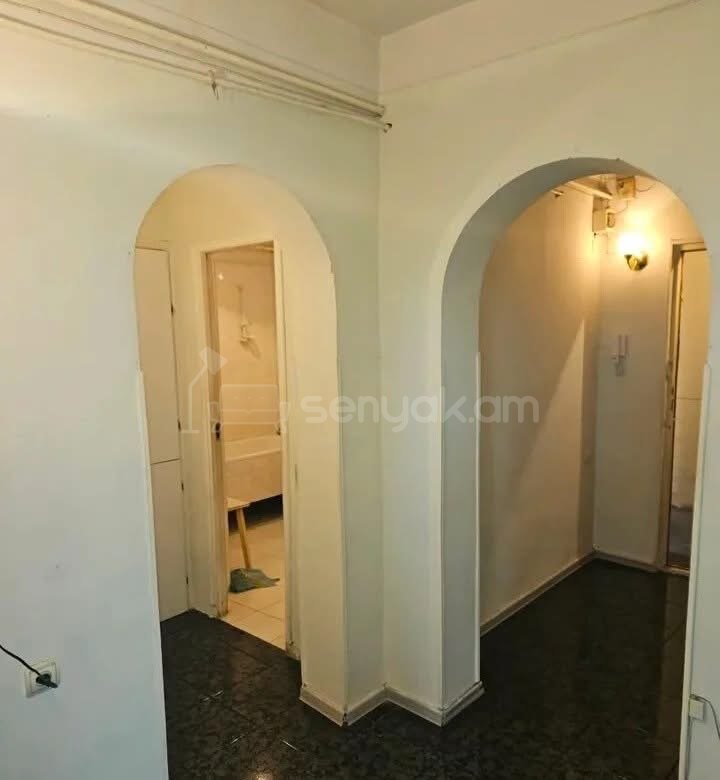 2 Սենյականոց Բնակարան, 52քմ, 8/9 հարկ, Նորմալ Վիճակում