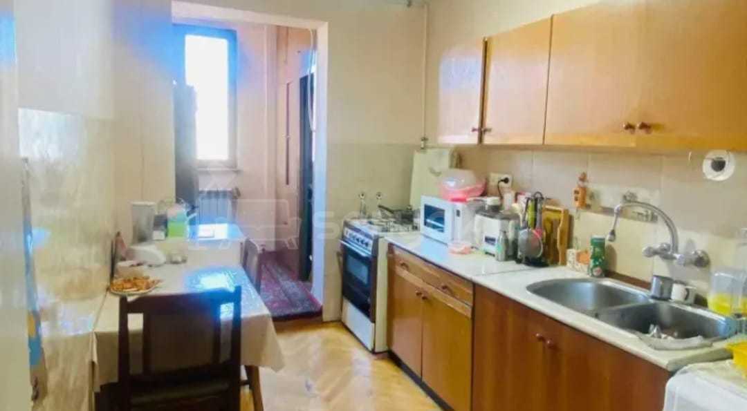 3 Սենյականոց Բնակարան, 60քմ, 4/9 հարկ, Նորմալ Վիճակում