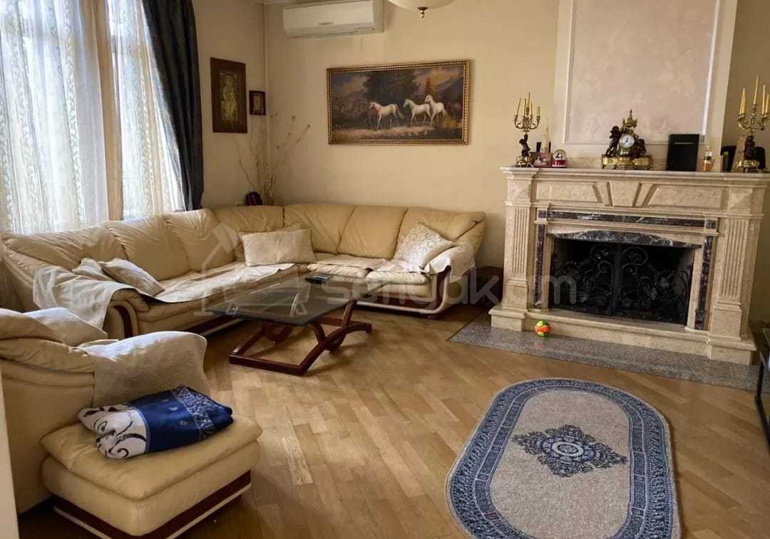 5 Սենյականոց Շքեղ Առանձնատուն, 250քմ, Լողավազանով