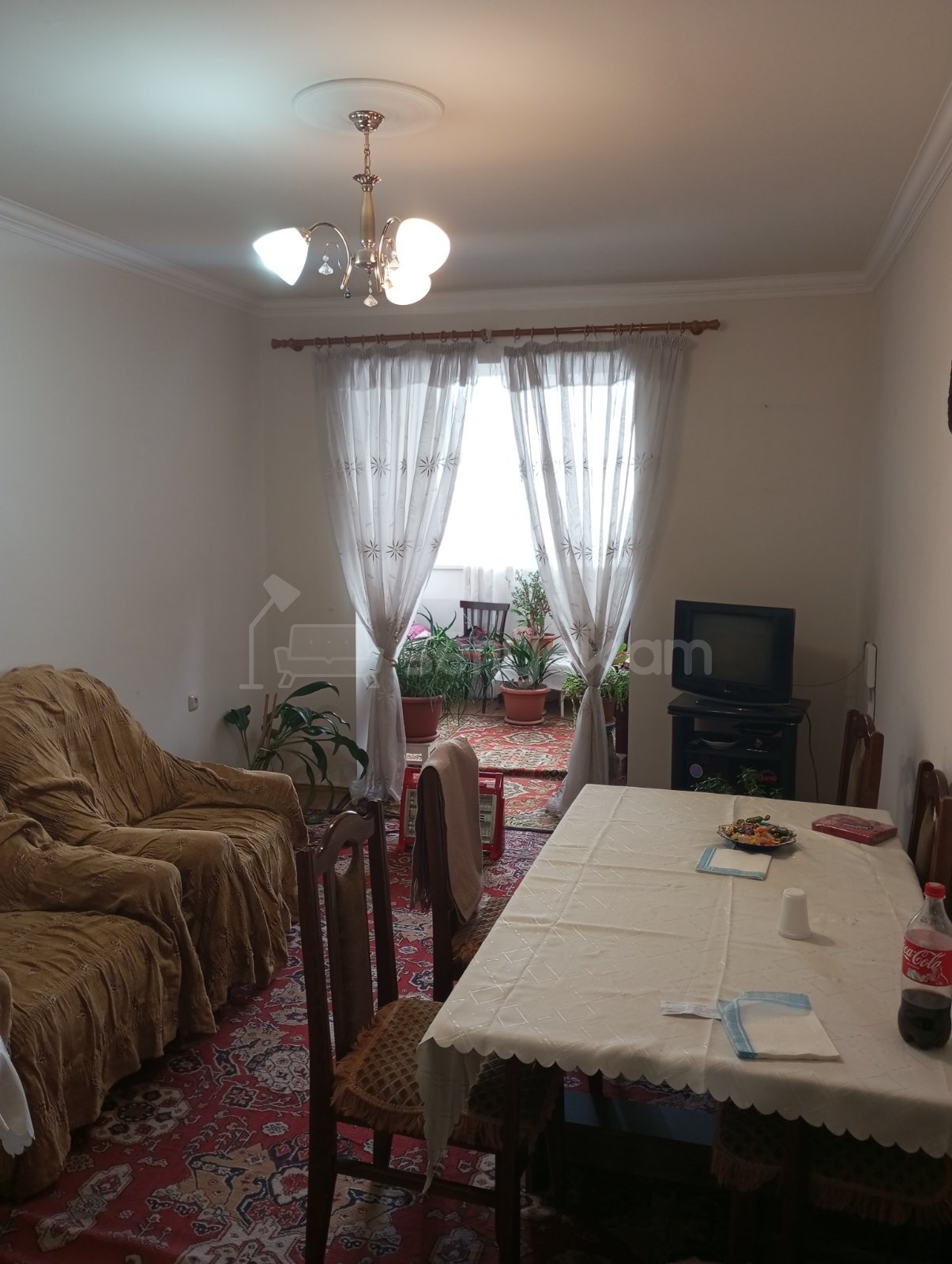 2 Սենյականոց Բնակարան Քարե Շենքում, 56քմ, 4/5 հարկ, Նորմալ Վիճակում