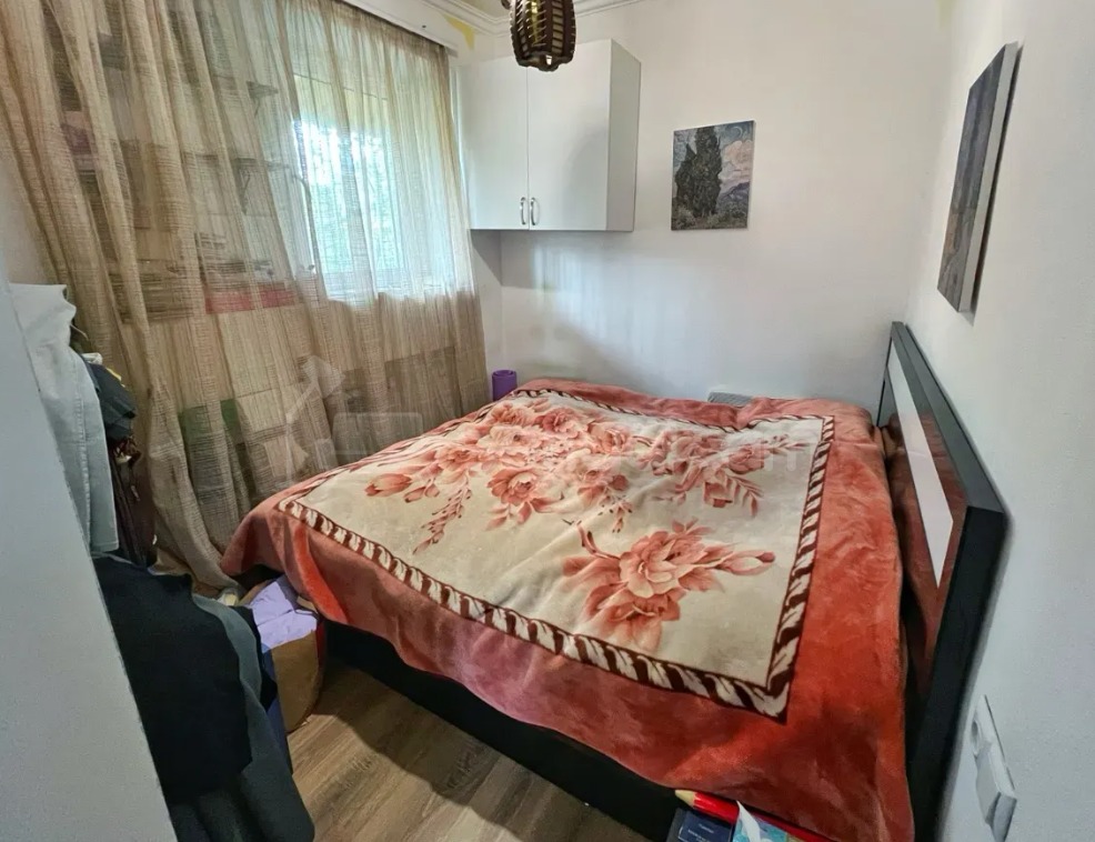 3 Սենյականոց Բնակարան Քարե Շենքում, 70քմ, 1/5 հարկ, Դիզայներական Վերանորոգված