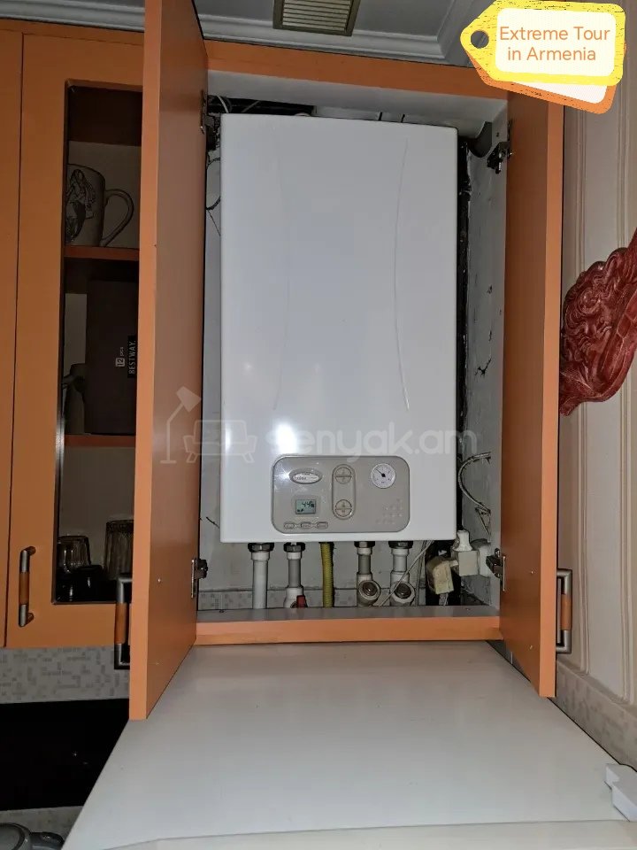 2 Սենյականոց Բնակարան Քարե Շենքում, 41քմ, 1/5 հարկ, Դիզայներական Վերանորոգված, Կահավորված, Արևկող