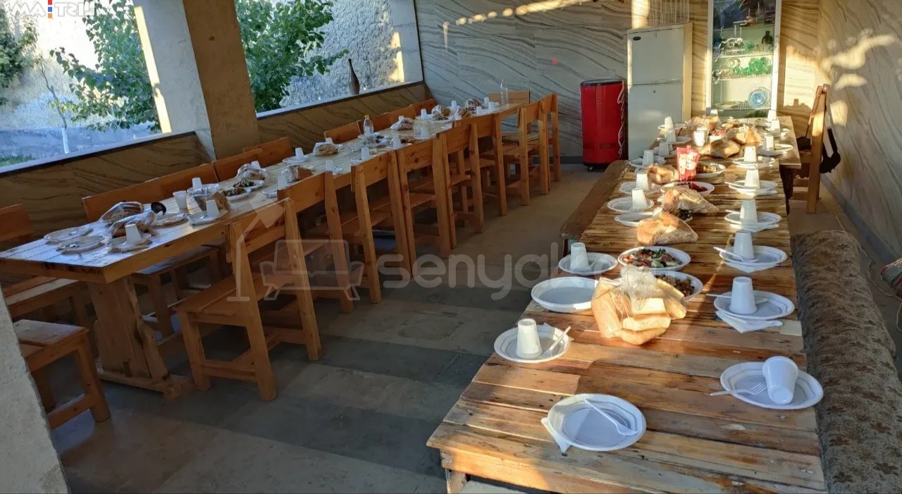 1 Սենյականոց Ամառանոց, 100քմ, Լողավազանով