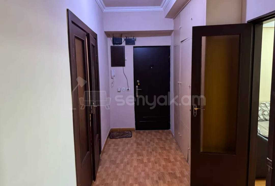 4 Սենյականոց Բնակարան, 95քմ, 4/9 հարկ, Նորմալ Վիճակում