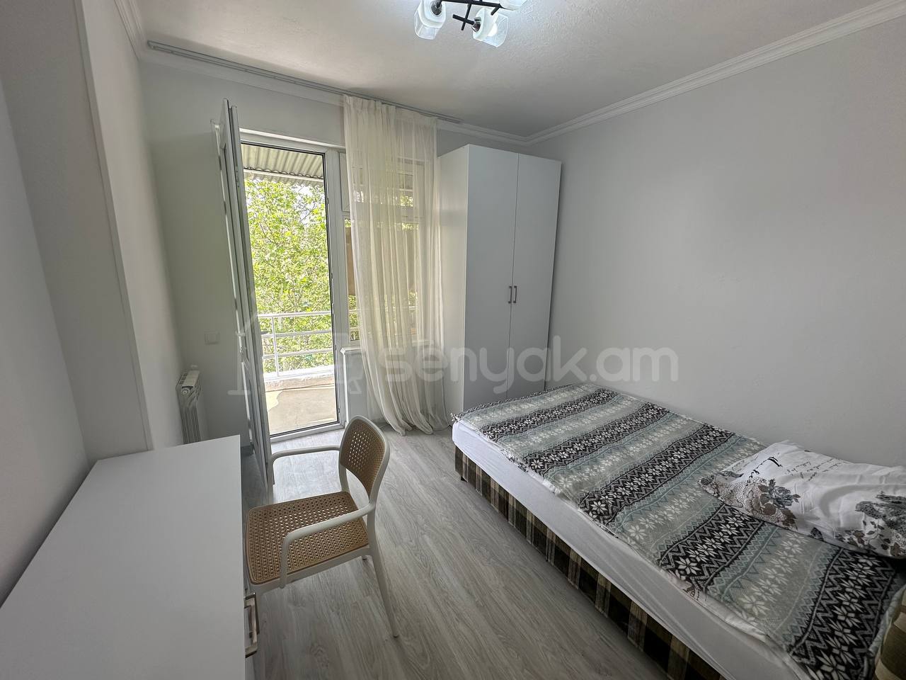 2 Սենյականոց Բնակարան Քարե Շենքում, 45քմ, 5/5 հարկ, Կապիտալ Վերանորոգված, Կահավորված, Արևկող