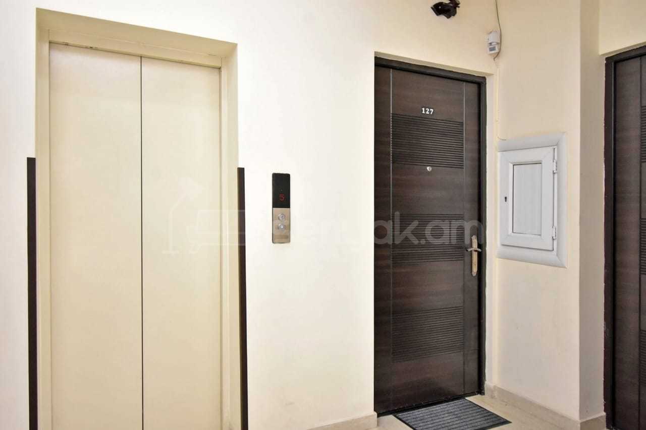 2 Սենյականոց Բնակարան Նորակառույցում, 45քմ, 8/12 հարկ, Դիզայներական Վերանորոգված