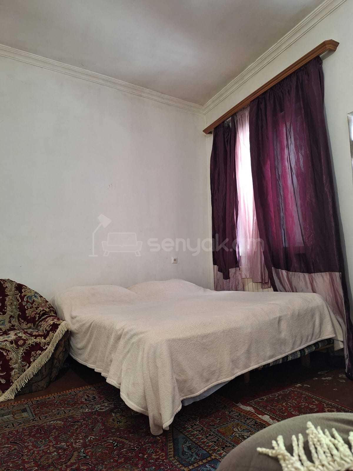 3 Սենյականոց Բնակարան, 100քմ, 1/1 հարկ, Նորմալ Վիճակում