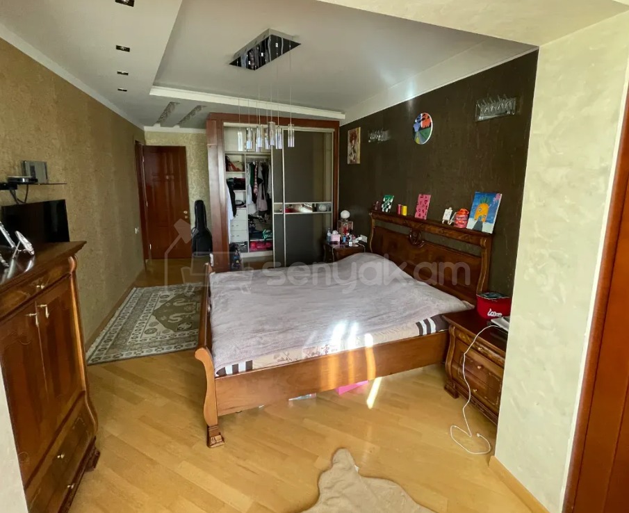 5 Սենյականոց Բնակարան Նորակառույցում, 200քմ, 5/9 հարկ, Դիզայներական Վերանորոգված
