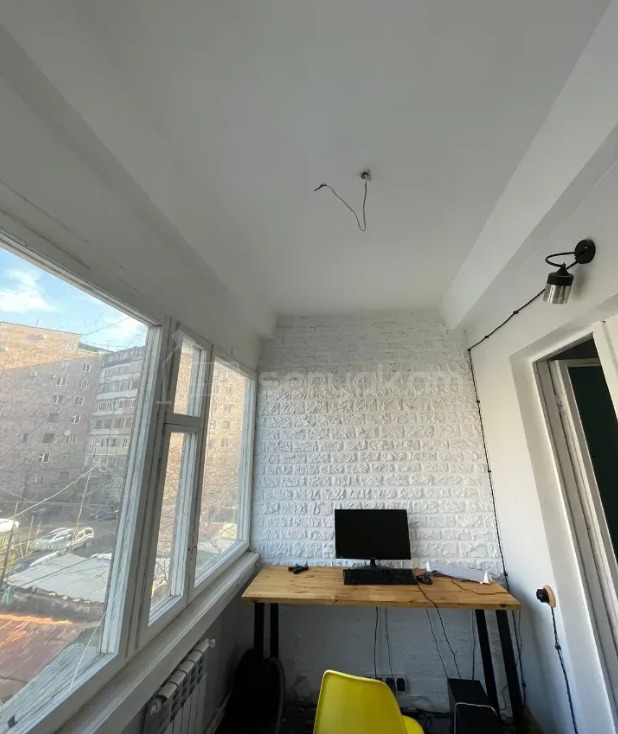 2 Սենյականոց Բնակարան, 45քմ, 4/9 հարկ, Կապիտալ Վերանորոգված
