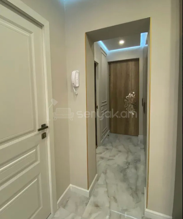 2 Սենյականոց Բնակարան, 55քմ, 4/9 հարկ, Դիզայներական Վերանորոգված