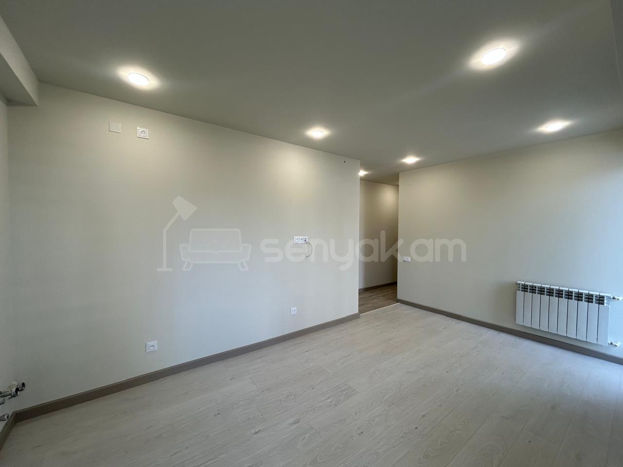 2 Սենյականոց Բնակարան, 35քմ, 2/9 հարկ, Կապիտալ Վերանորոգված