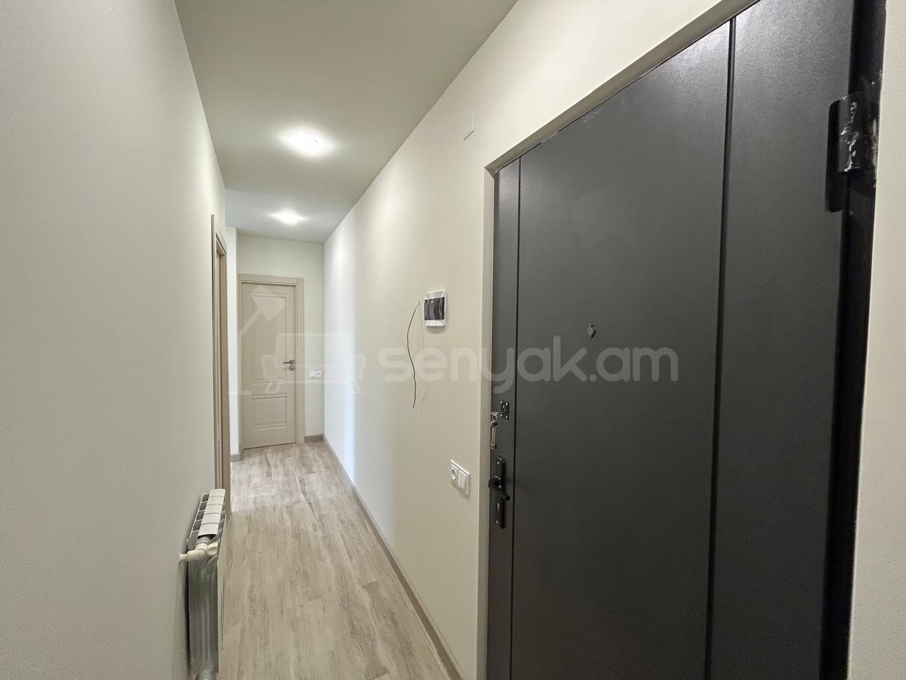 2 Սենյականոց Բնակարան, 35քմ, 2/9 հարկ, Կապիտալ Վերանորոգված