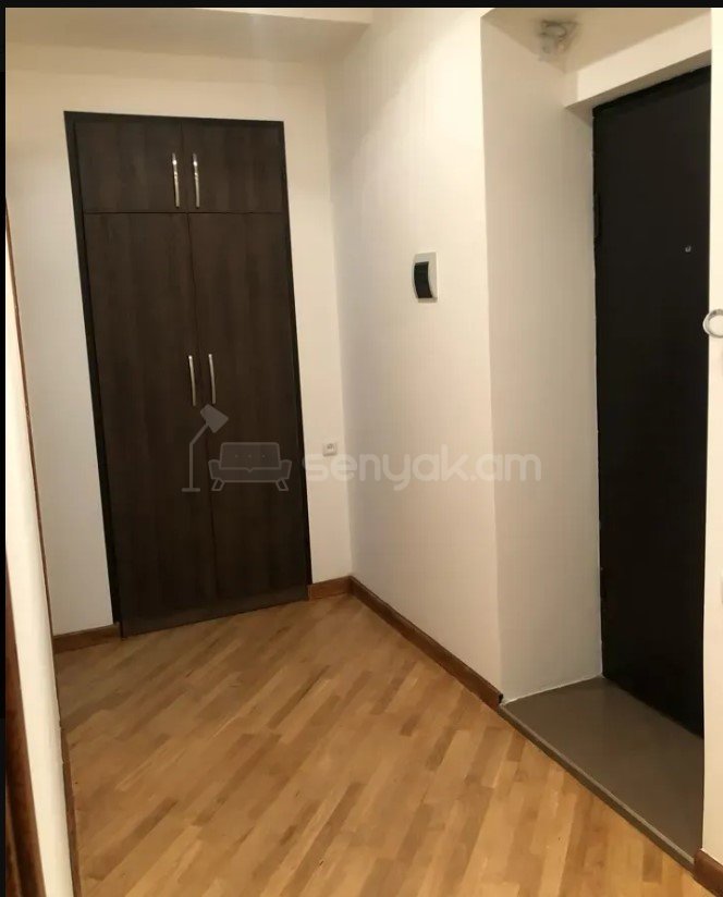 2 Սենյականոց Բնակարան Քարե Շենքում, 40քմ, 2/4 հարկ, Կապիտալ Վերանորոգված, Կահավորված