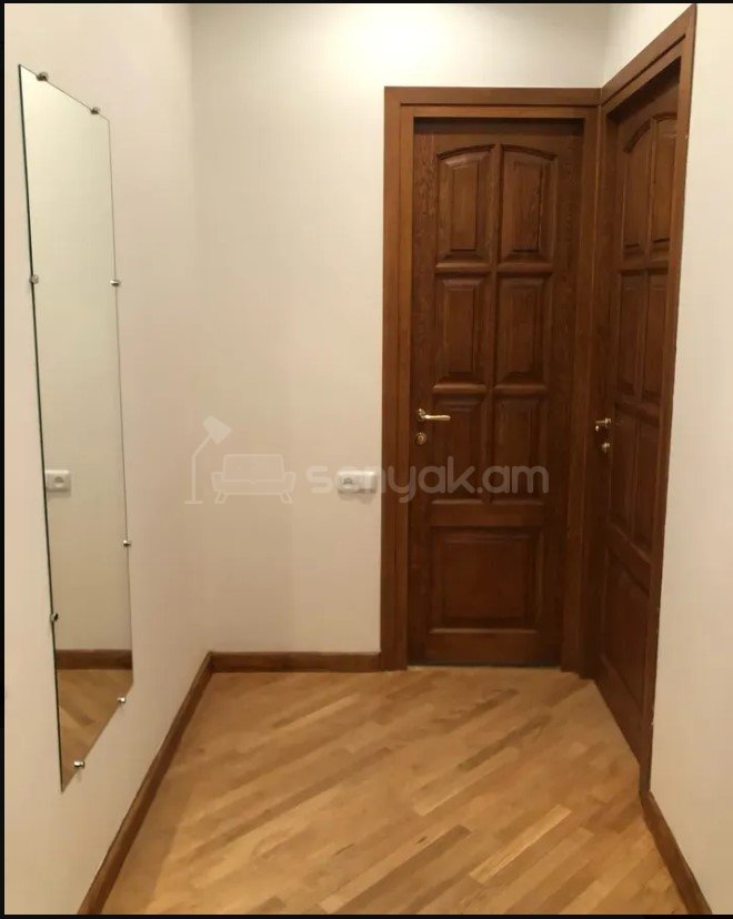 2 Սենյականոց Բնակարան Քարե Շենքում, 40քմ, 2/4 հարկ, Կապիտալ Վերանորոգված, Կահավորված