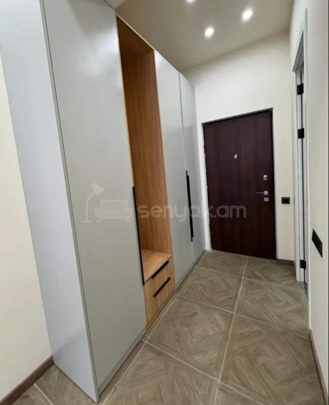 2 Սենյականոց Բնակարան Նորակառույցում, 52քմ, 4/18 հարկ, Դիզայներական Վերանորոգված, Կահավորված