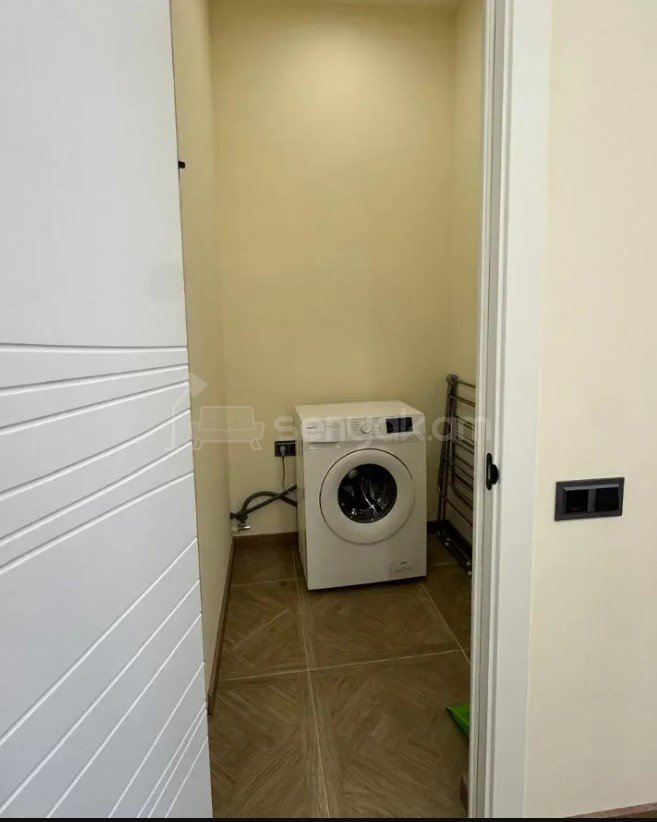 2 Սենյականոց Բնակարան Նորակառույցում, 52քմ, 4/18 հարկ, Դիզայներական Վերանորոգված, Կահավորված