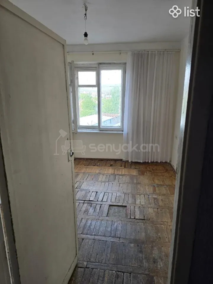 2 Սենյականոց Բնակարան, 45քմ, 4/5 հարկ, Նորմալ Վիճակում, Կահավորված