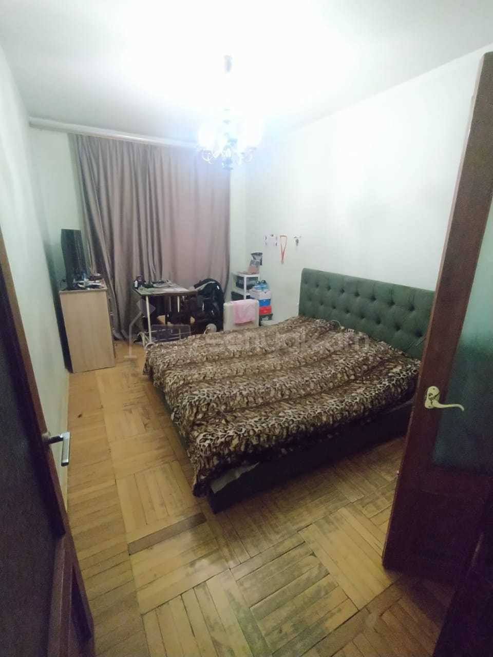 3 Սենյականոց Բնակարան, 84քմ, 5/9 հարկ, Նորմալ Վիճակում