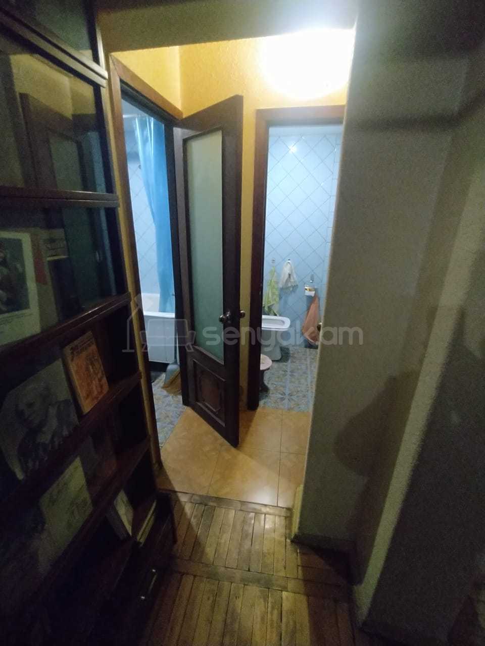 3 Սենյականոց Բնակարան, 84քմ, 5/9 հարկ, Նորմալ Վիճակում