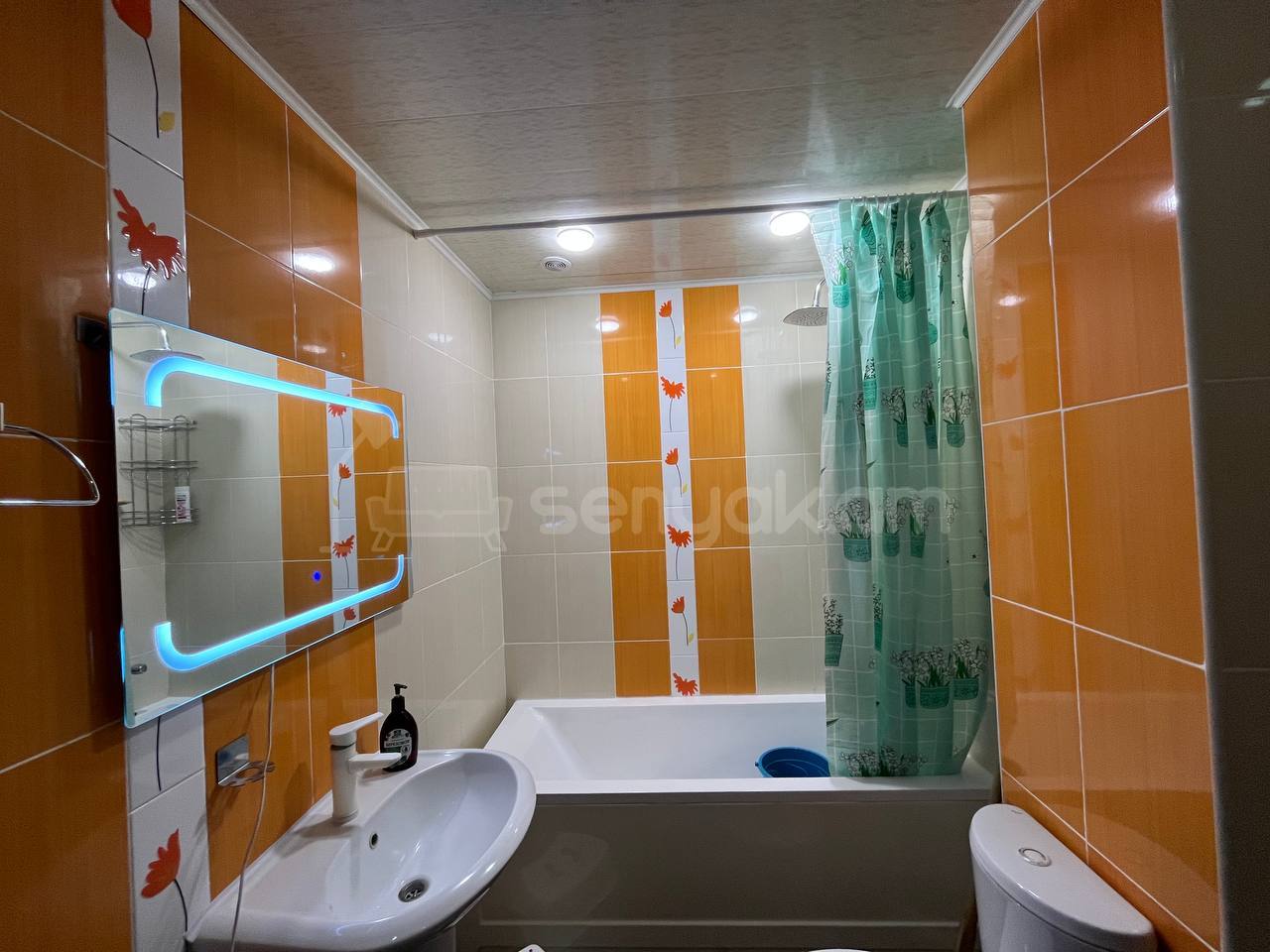 2 Սենյականոց Բնակարան Քարե Շենքում, 70քմ, 3/5 հարկ, Կապիտալ Վերանորոգված, Կահավորված, Արևկող