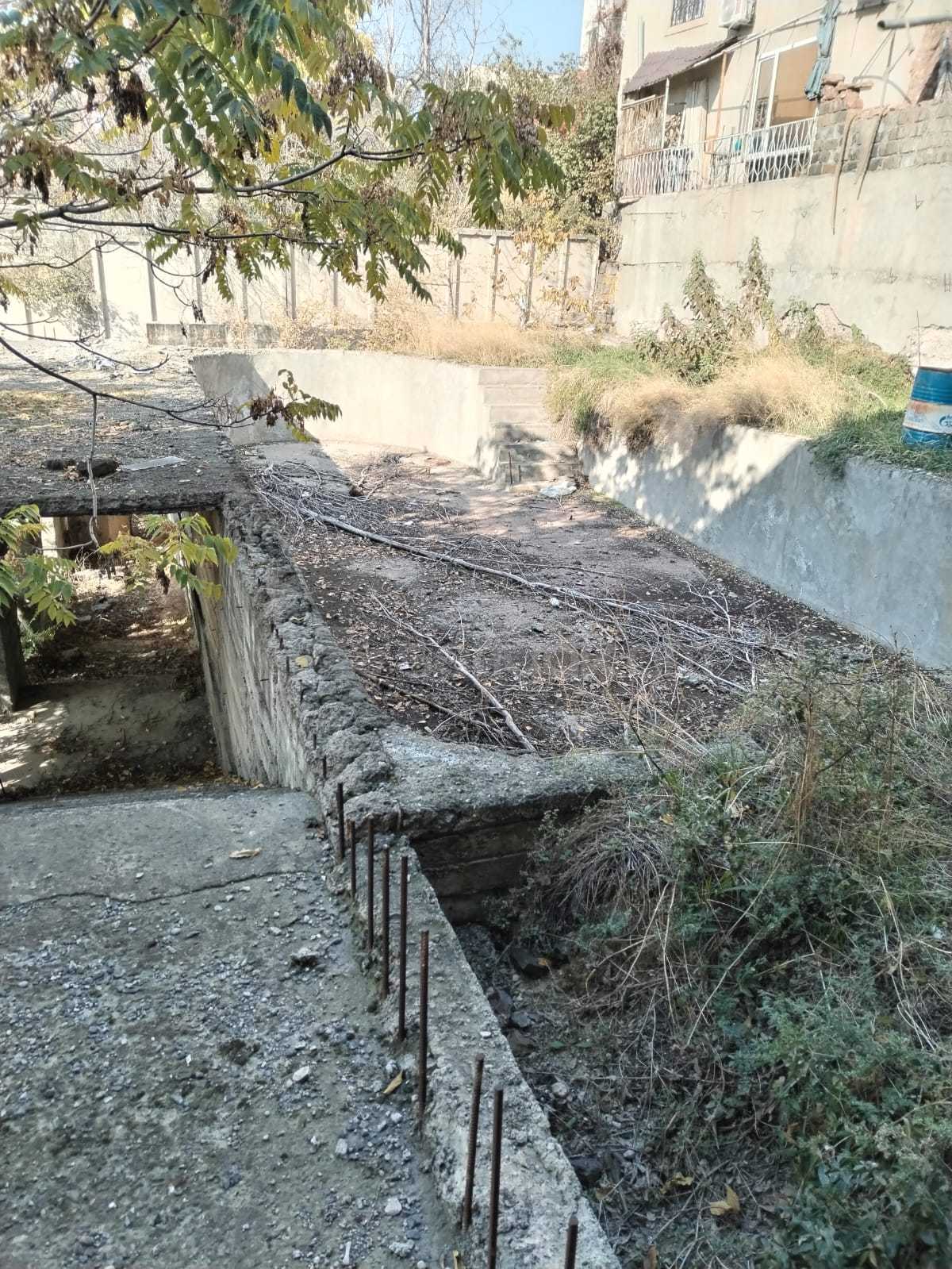 Ազատ նախագծով Շքեղ Առանձնատուն, 1020քմ, Լողավազանով, Ավտոտնակով
