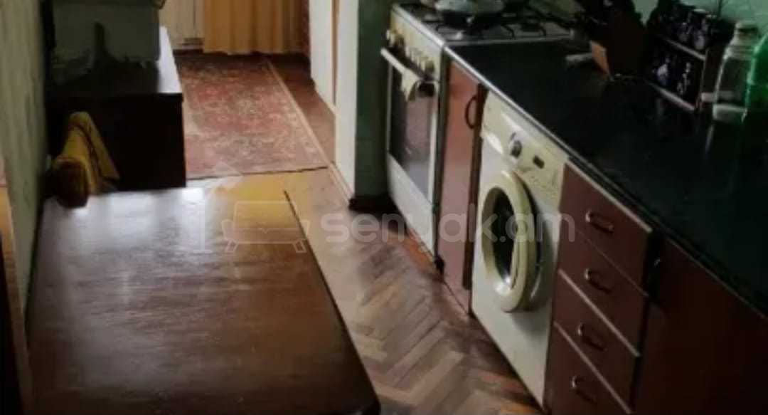 3 Սենյականոց Բնակարան, 78քմ, 4/9 հարկ, Նորմալ Վիճակում