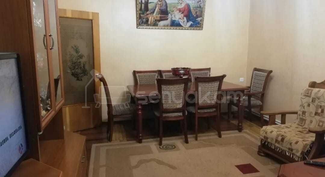 3 Սենյականոց Բնակարան, 78քմ, 4/9 հարկ, Նորմալ Վիճակում