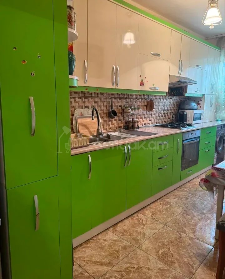 2 Սենյականոց Բնակարան, 67քմ, 4/9 հարկ, Կապիտալ Վերանորոգված, Կահավորված, Արևկող