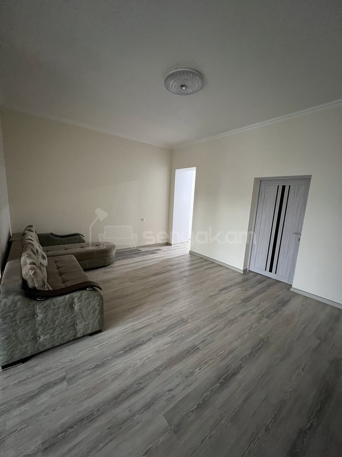 3 Սենյականոց Բնակարան, 96քմ, 4/9 հարկ, Կապիտալ Վերանորոգված, Կահավորված, Արևկող