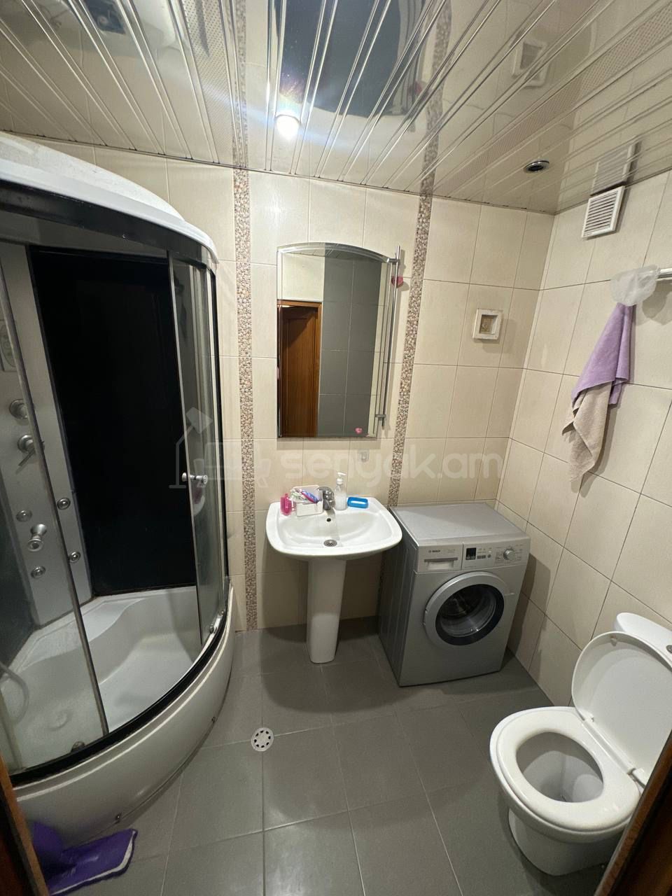 2 Սենյականոց Բնակարան Քարե Շենքում, 54քմ, 5/5 հարկ, Նորմալ Վիճակում