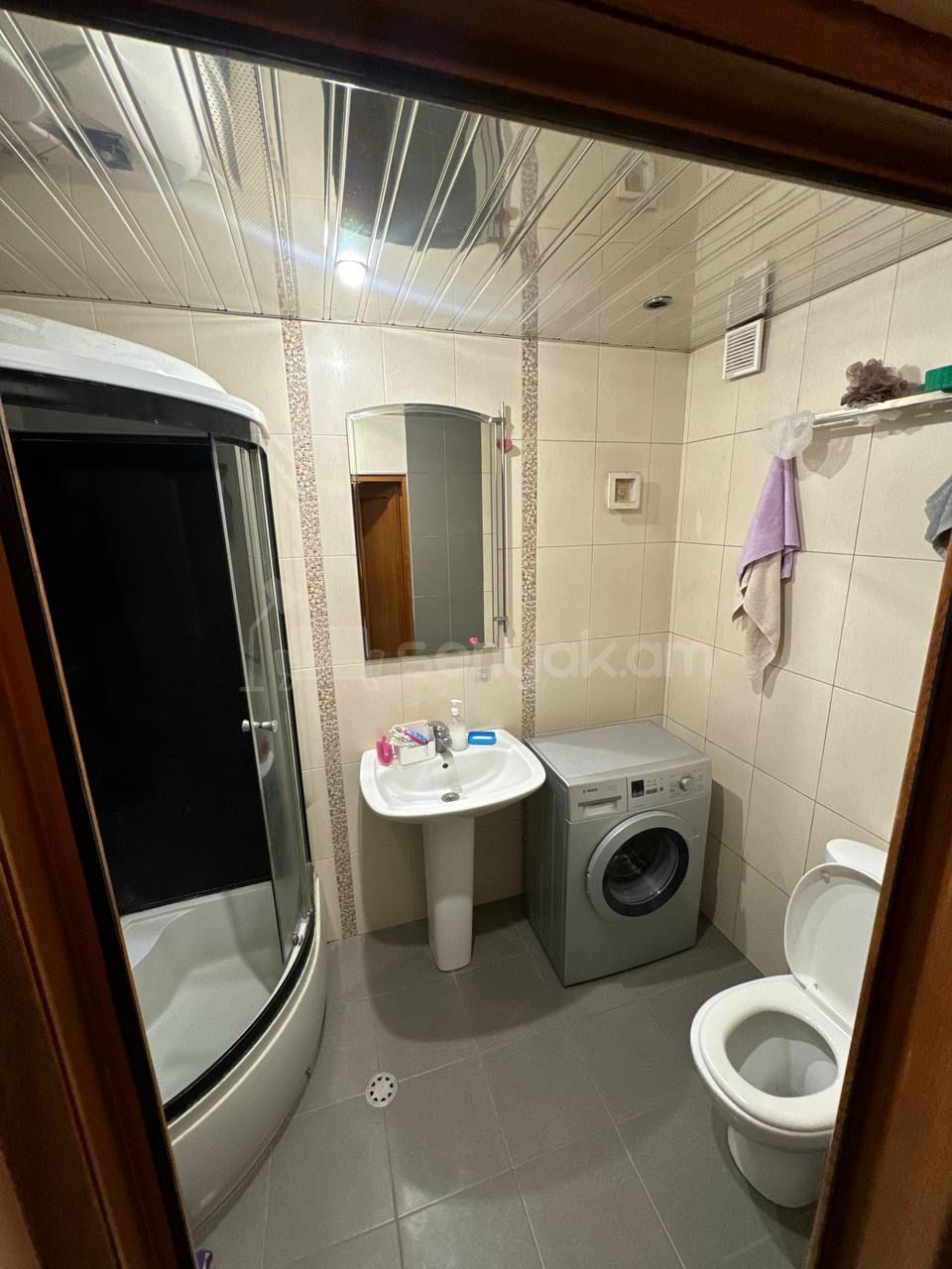 2 Սենյականոց Բնակարան Քարե Շենքում, 54քմ, 5/5 հարկ, Նորմալ Վիճակում
