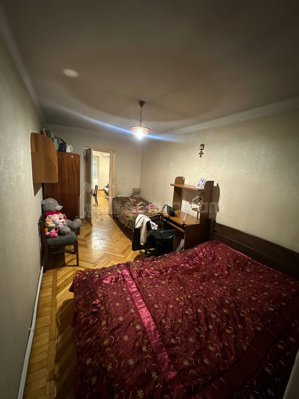 2 Սենյականոց Բնակարան Քարե Շենքում, 54քմ, 5/5 հարկ, Նորմալ Վիճակում