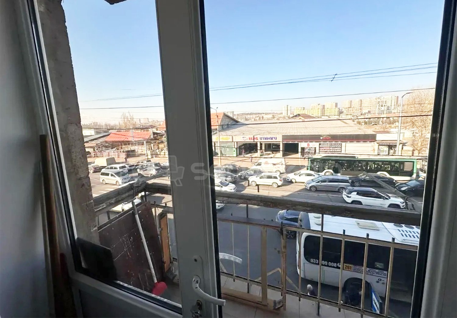 1 Սենյականոց Բնակարան Քարե Շենքում, 34քմ, 3/5 հարկ, Դիզայներական Վերանորոգված