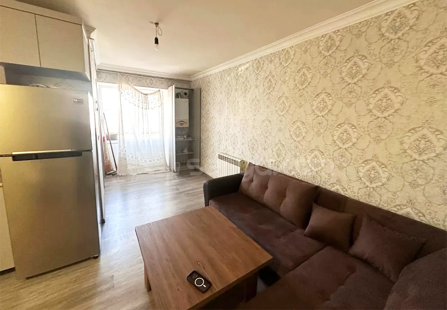 1 Սենյականոց Բնակարան Քարե Շենքում, 34քմ, 3/5 հարկ, Դիզայներական Վերանորոգված