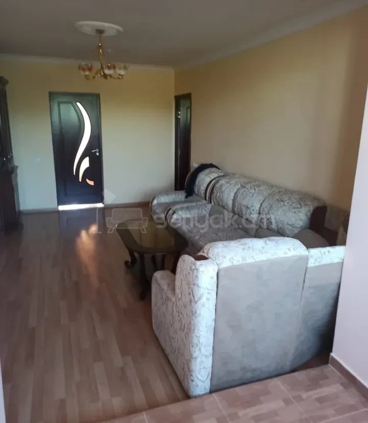 2 Սենյականոց Բնակարան Քարե Շենքում, 52քմ, 3/4 հարկ, Կապիտալ Վերանորոգված, Կահավորված, Արևկող