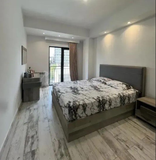 3 Սենյականոց Բնակարան Նորակառույցում, 90քմ, 5/8 հարկ, Դիզայներական Վերանորոգված, Կահավորված