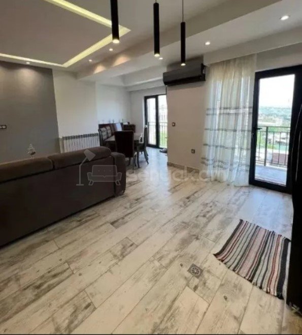 3 Սենյականոց Բնակարան Նորակառույցում, 90քմ, 5/8 հարկ, Դիզայներական Վերանորոգված, Կահավորված