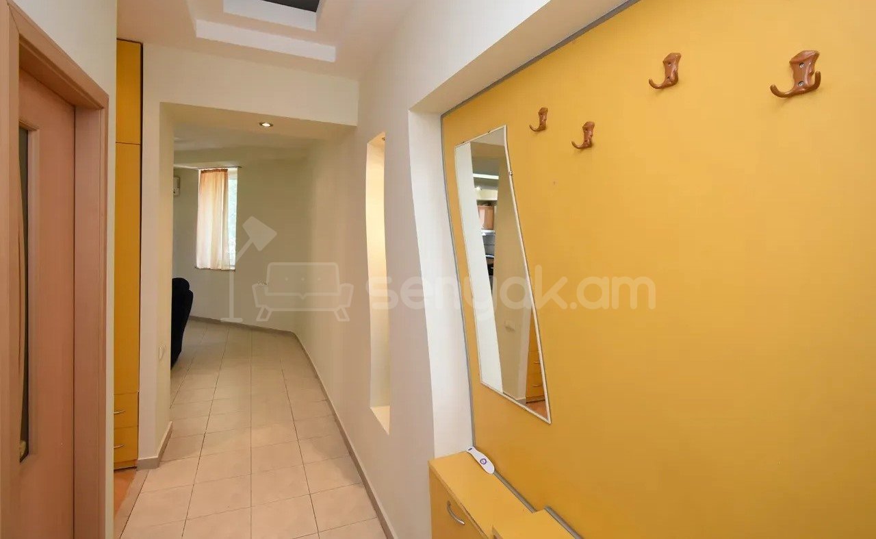 2 Սենյականոց Բնակարան Քարե Շենքում, 50քմ, 4/6 հարկ, Կապիտալ Վերանորոգված, Կահավորված, Արևկող