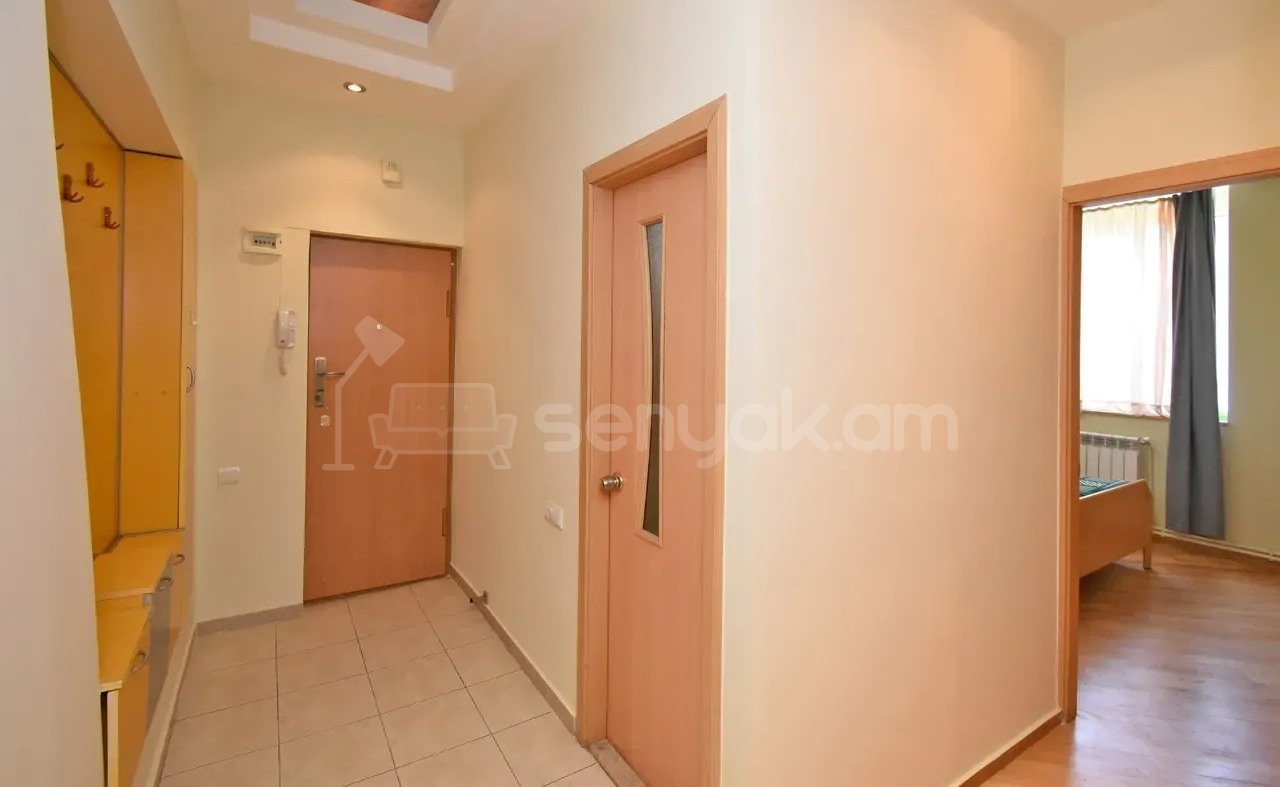 2 Սենյականոց Բնակարան Քարե Շենքում, 50քմ, 4/6 հարկ, Կապիտալ Վերանորոգված, Կահավորված, Արևկող