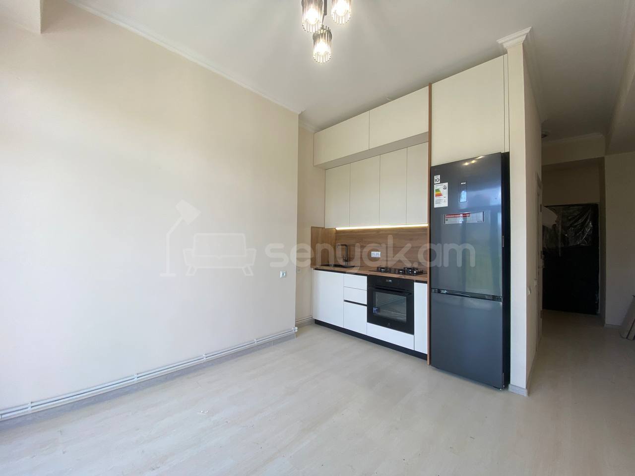 2 Սենյականոց Բնակարան Նորակառույցում, 42քմ, 3/9 հարկ, Կապիտալ Վերանորոգված