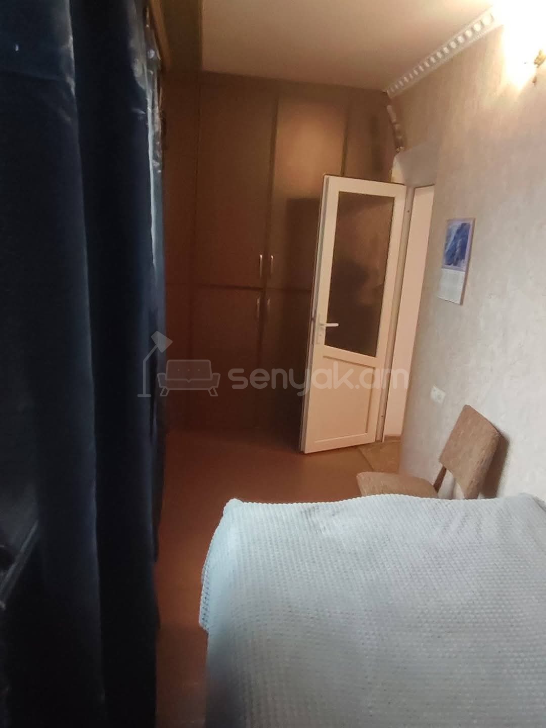 2 Սենյականոց Բնակարան Քարե Շենքում, 40քմ, 2/5 հարկ, Կապիտալ Վերանորոգված, Կահավորված