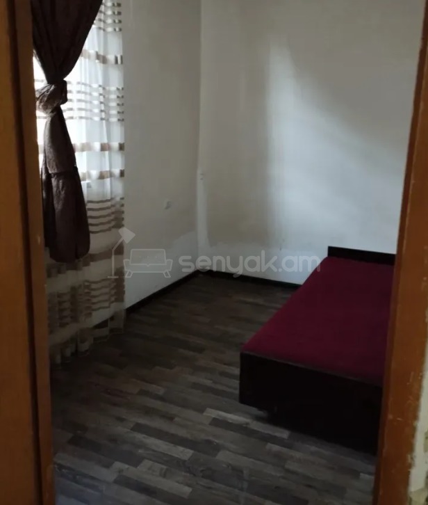 2 Սենյականոց Բնակարան Քարե Շենքում, 40քմ, 1/4 հարկ, Կոսմետիկ Վերանորոգված
