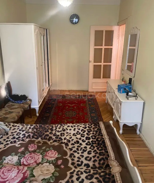 2 Սենյականոց Բնակարան Քարե Շենքում, 63քմ, 3/5 հարկ, Կոսմետիկ Վերանորոգված