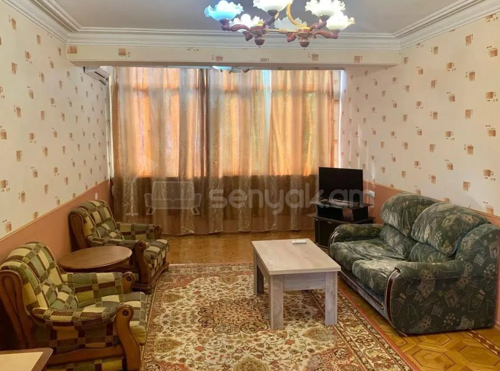 1 Սենյականոց Բնակարան Քարե Շենքում, 48քմ, 4/5 հարկ, Կոսմետիկ Վերանորոգված