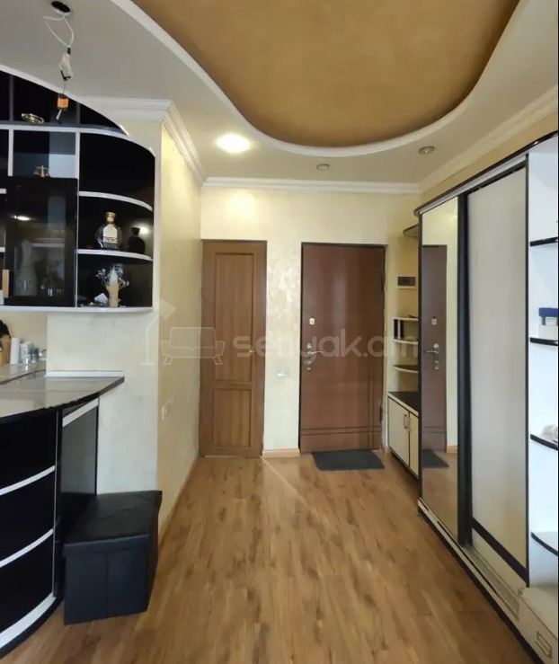 2 Սենյականոց Բնակարան, 48քմ, 5/9 հարկ, Կապիտալ Վերանորոգված